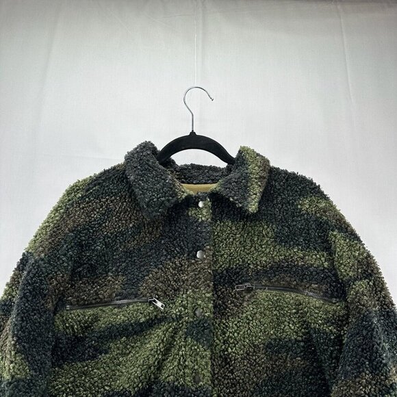 LNA Clothing Jacket Womens Size S Deep Pile Fleece Camo Utility Snap Front Green - Picture 4 of 12
